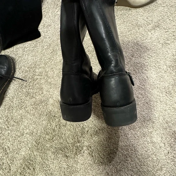 Black Leather Motorcycle Boots - Picture 3 of 5